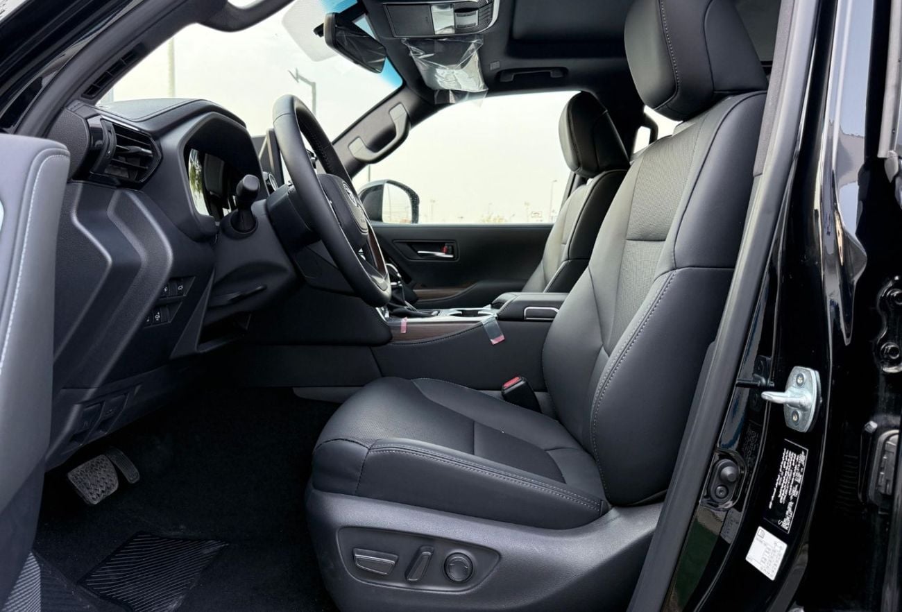 Toyota Land Cruiser LC300 GXR | 4.0L V6 PETROL | POWER WITH LEATHER SEATS | DVD CAMERA WITH SUNROOF | 2026MY