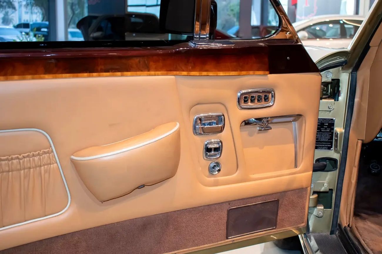 Rolls Royce Corniche Cabriolet V8
