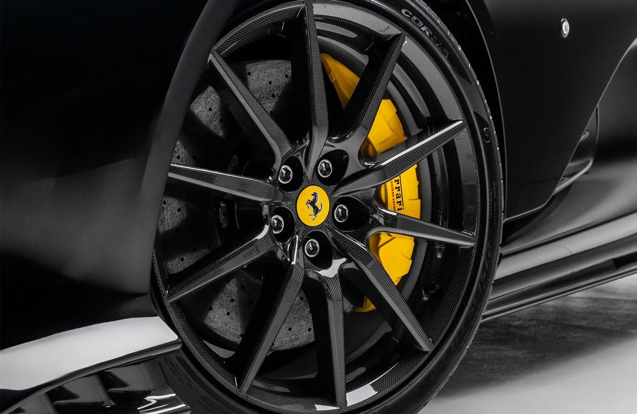 Ferrari 812 COMPETIZIONE 6.5L V12 Naturally Aspirated Engine