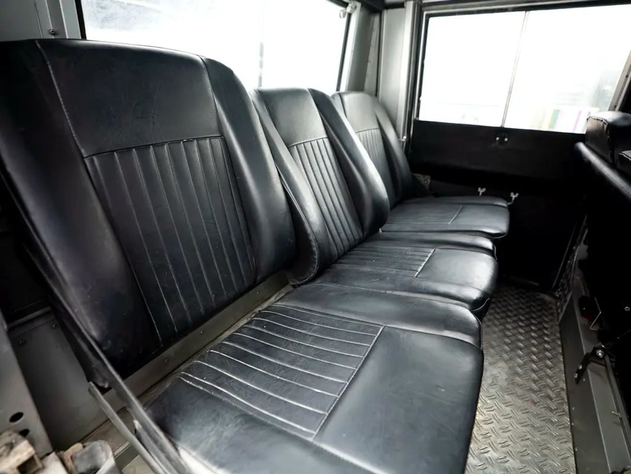 Land Rover Defender Worldwide 1/2 Worldwide | BIGFOOT MK-2 | Good condition.