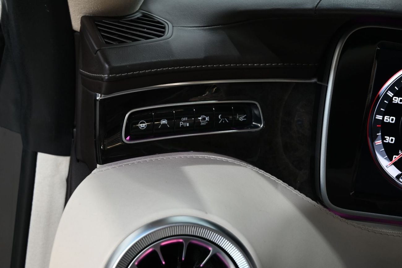 مرسيدس بنز S 63 AMG STANDARD مرسيدس بنز S63 AMG موديل 2015، سجل صيانة كامل، حالة ممتازة، ملكية نظيفة