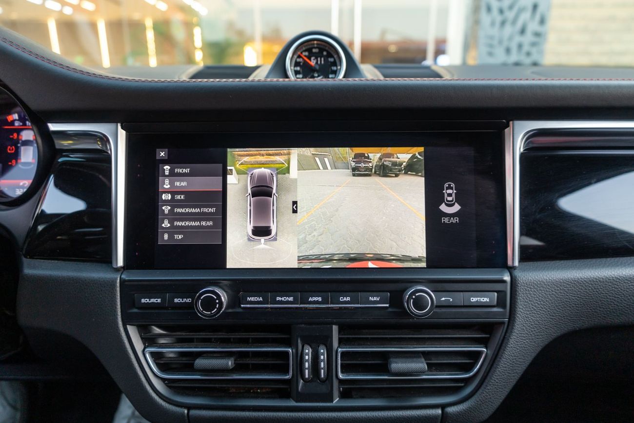 Porsche Macan Std 2.0L (252 HP) Porsche Macan 2021 GCC| Warranty