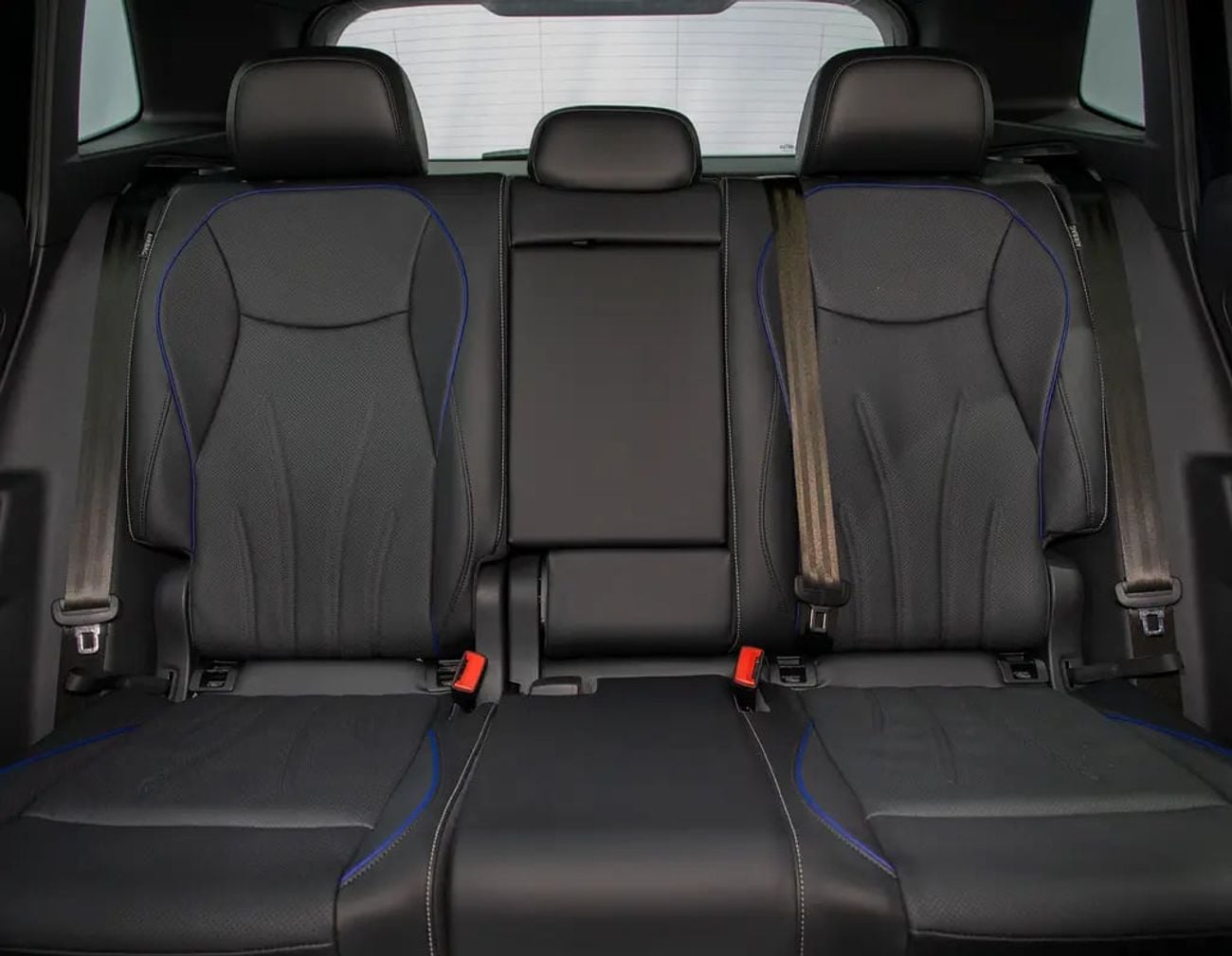فولكس واجن تيجوان R-LINE VW Warranty and Service Contract• 0% Down Payment Available • GCC