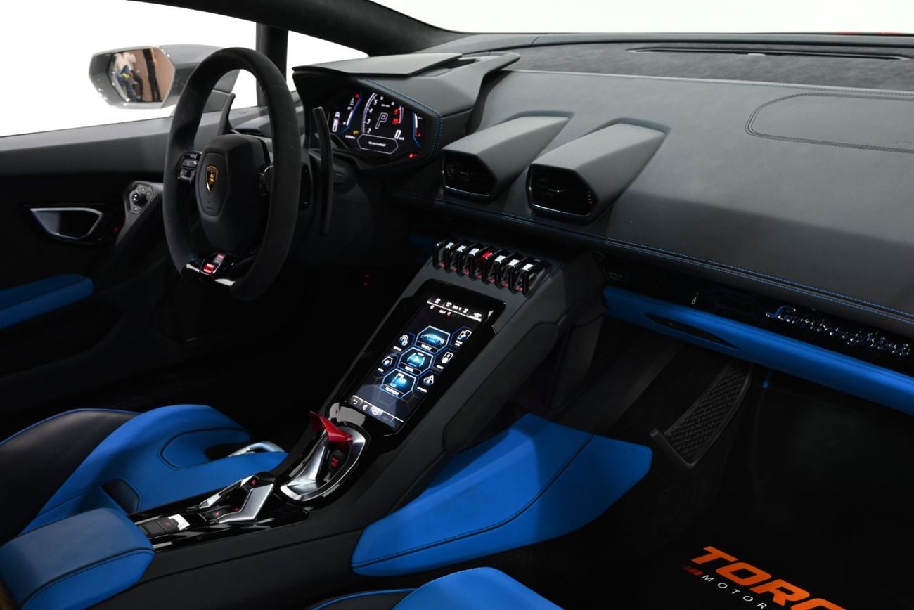 Lamborghini Huracan 2022 Lamborghini Huracan EVO Coupe, Service History, 2/2027 Exotic Car Warranty, Excellent Condition