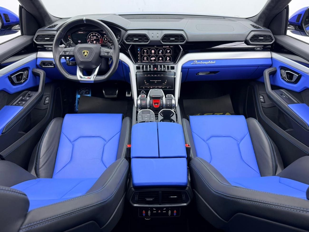 Lamborghini Urus STANDARD 2022 Lamborghini Urus, Warranty, Full Service History, Fully Loaded, Excellent Condition, Japanese