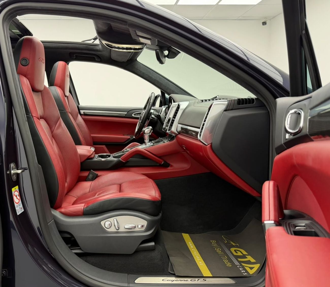 Porsche Cayenne GTS