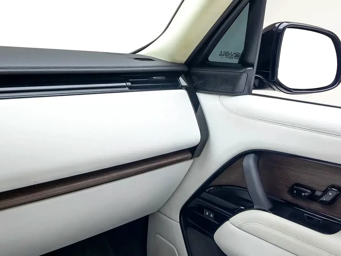 Land Rover Range Rover HSE P530 | GCC Spec | Dealer Warranty and Service Contract