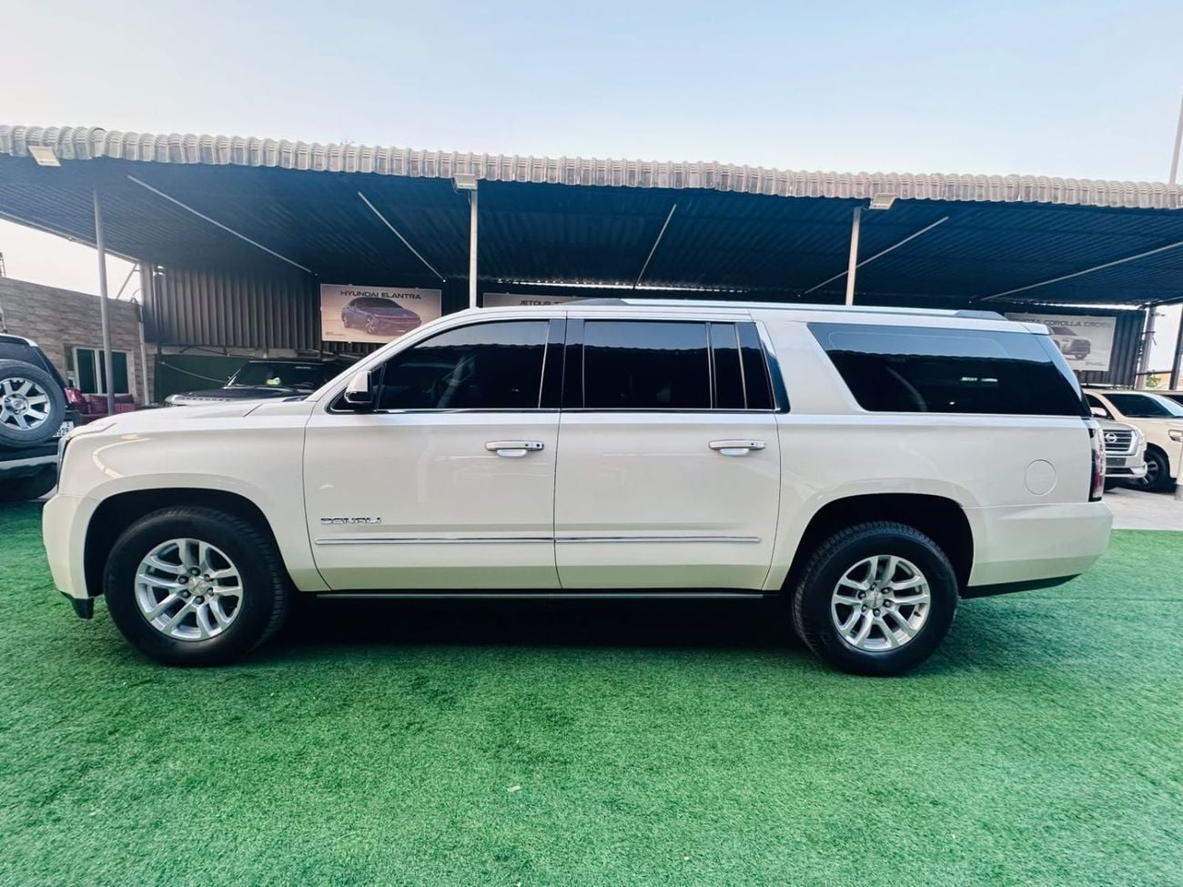 جي أم سي يوكون XL DENALI
