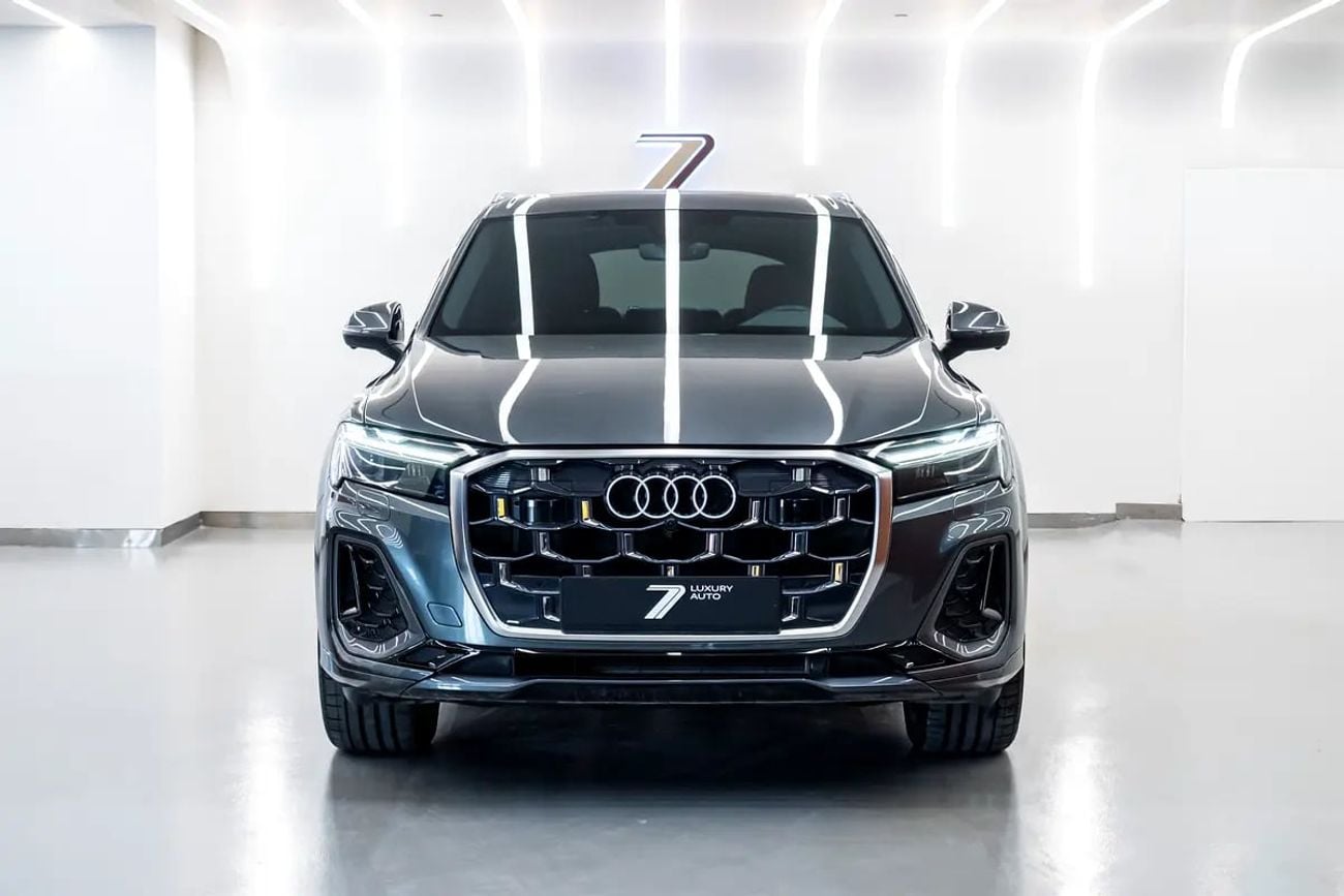 Audi Q7 45 TFSI | GCC Specs | with Warranty and Service