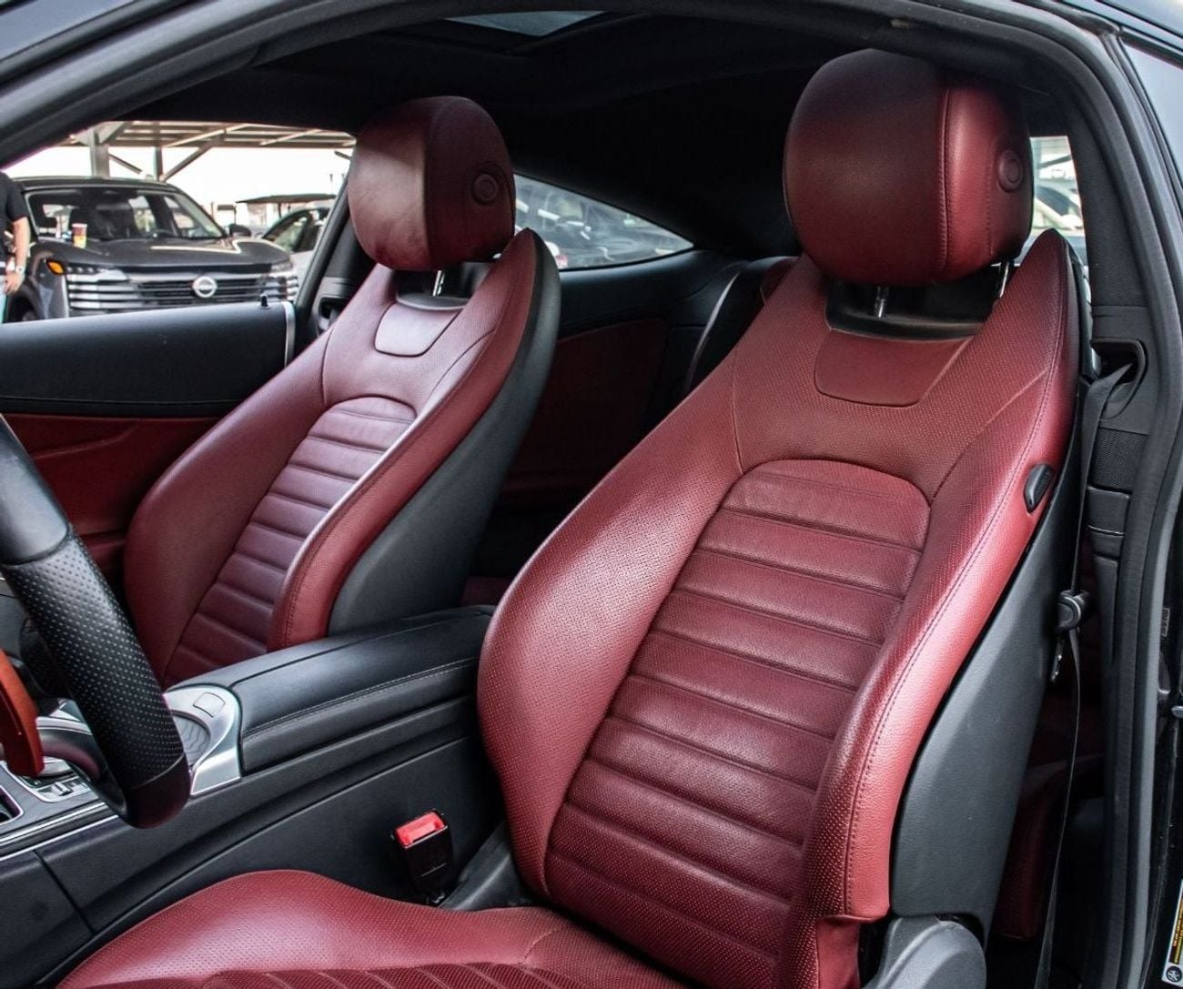 Mercedes Benz C300 STANDARD