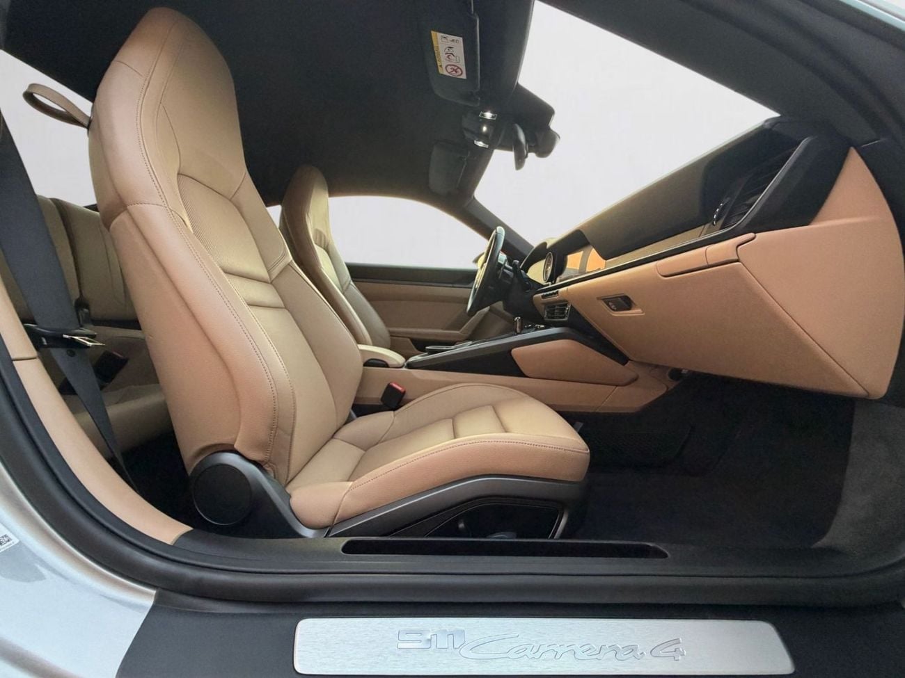 بورش 911 CARRERA 4 PORSCHE 911 CARRERA 4 | AWD | LOW MILEAGE | 3.0L TWIN-TURBO | 2024 | JAPAN SPECS