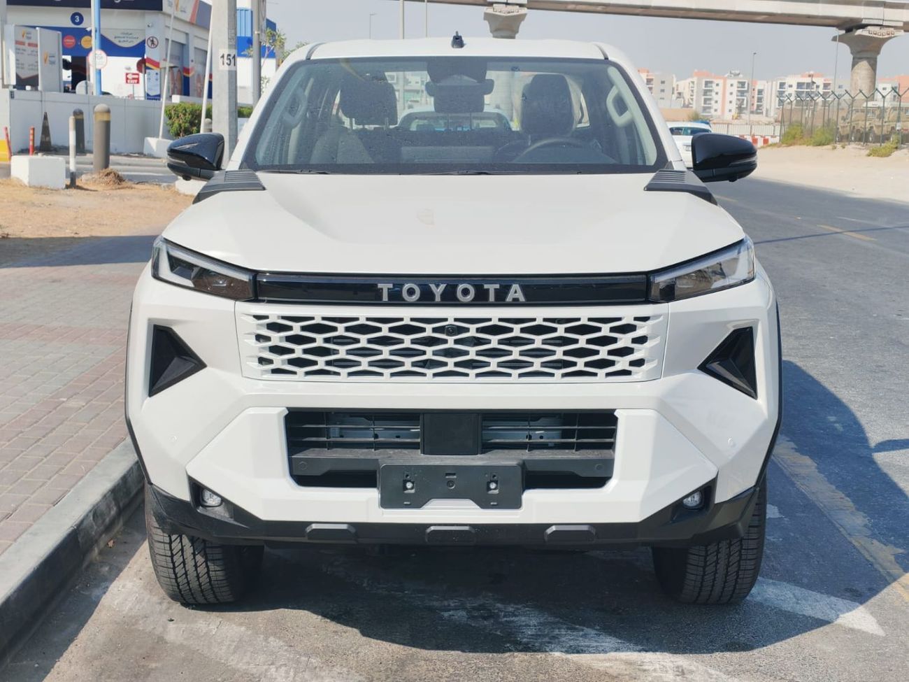 Toyota Hilux 2026 Toyota Hilux Conquest Facelift New Shape Double Cabin Pickup 2.8L Turbo Diesel A/T 4WD Export