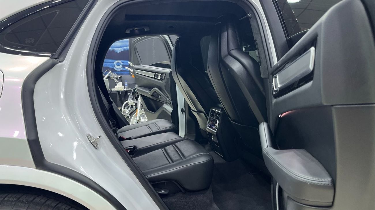 Porsche Cayenne PLATINUM EDITION