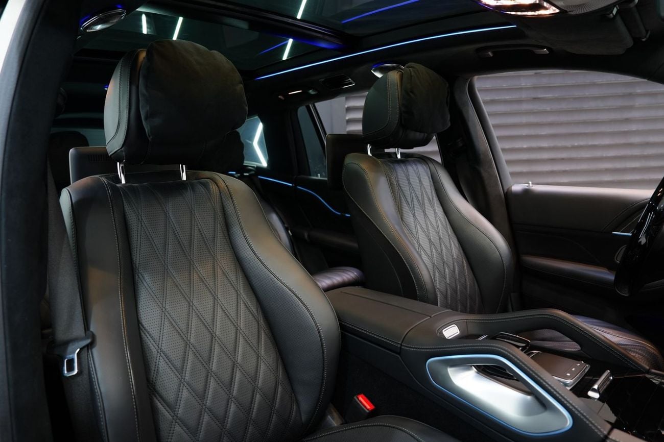 Mercedes Maybach GLS600 Maybach Night Series, Two-Tone, Executive Lounge Package, Gargash Warr + Serv!!