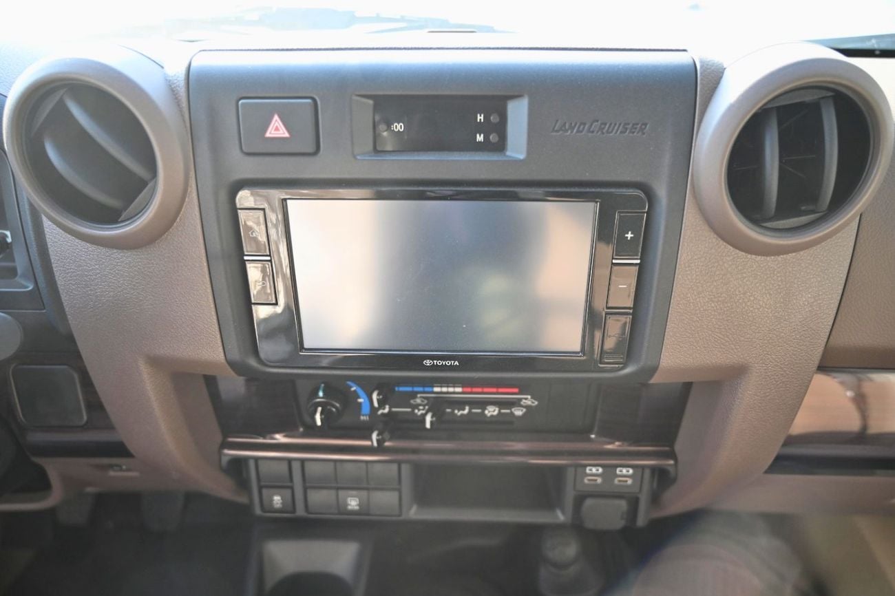 Toyota Land Cruiser 70 LC76 2.8L Manual Diesel
