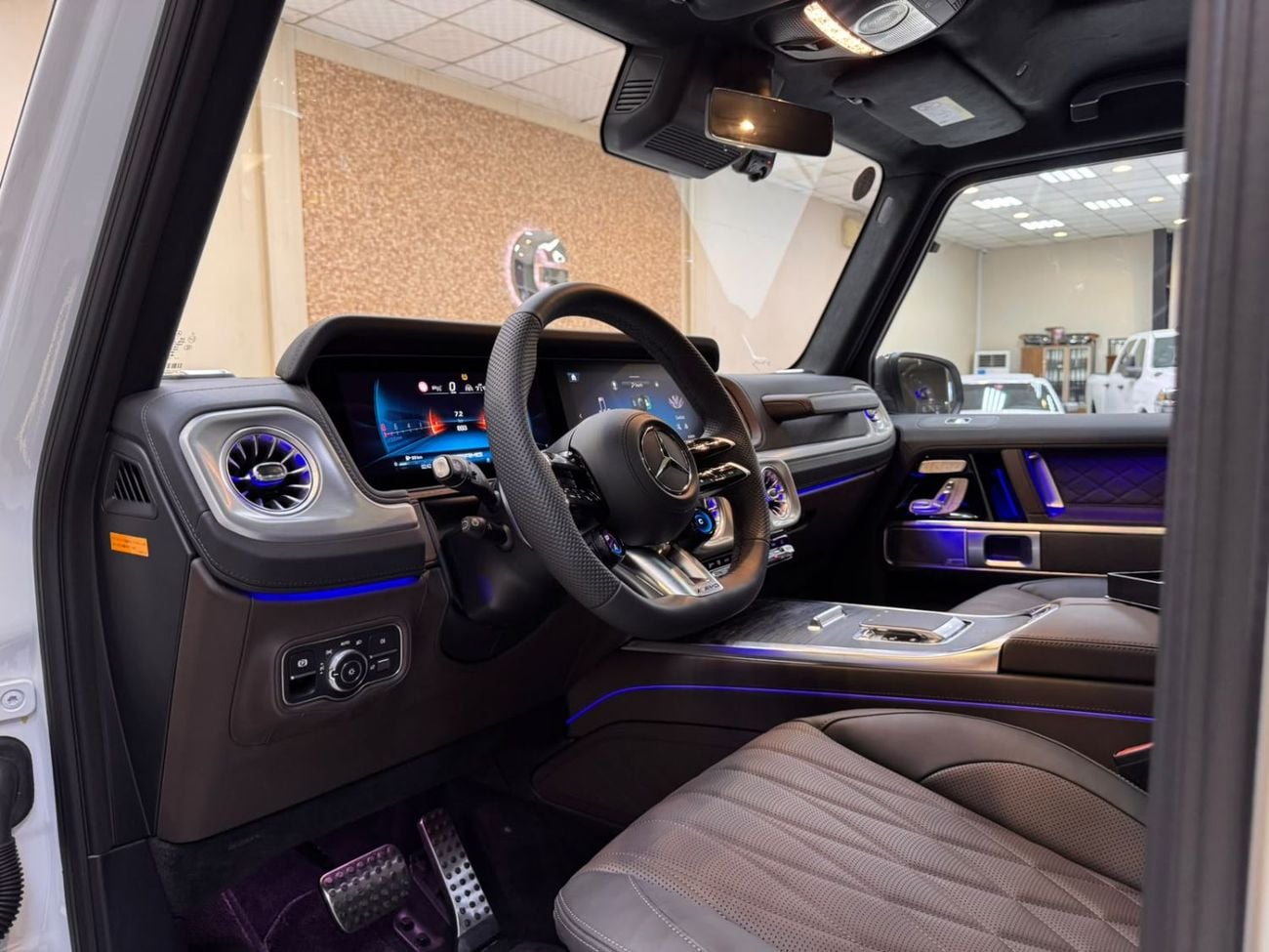 Mercedes Benz G63 AMG STANDARD