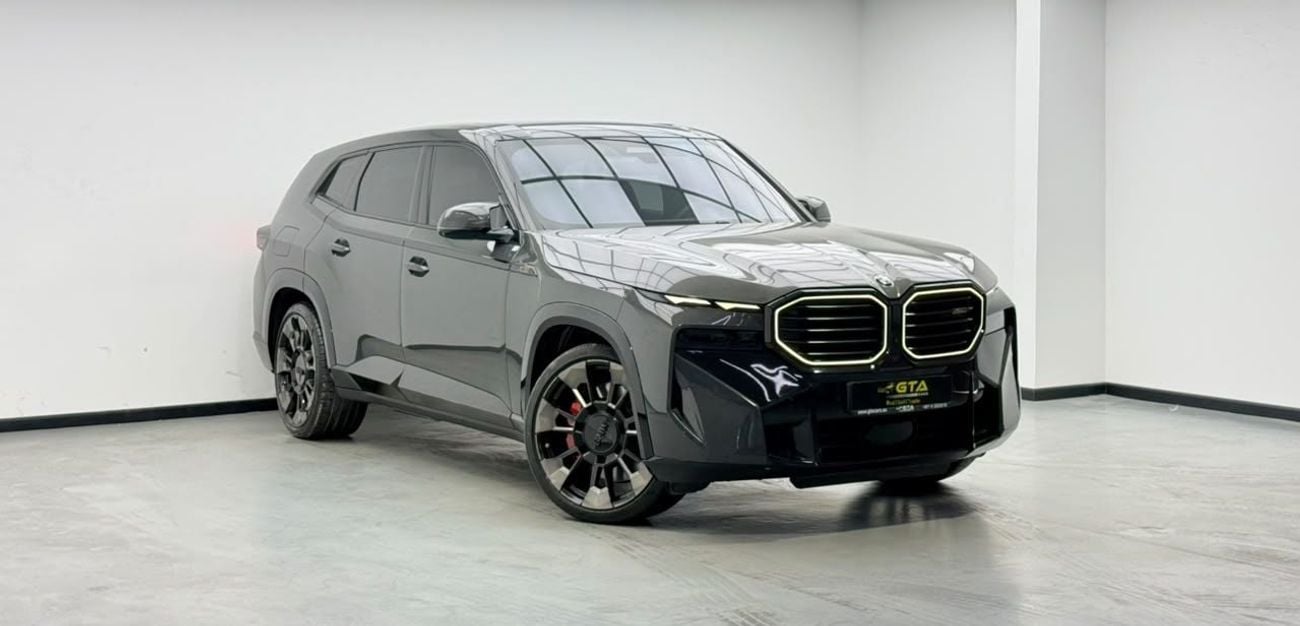 بي أم دبليو XM M SPORT بي إم دبليو XM موديل 2024، ضمان بي إم دبليو + باقة خدمة 2029، سجل صيانة كامل من بي إم دبليو، مقصورة
