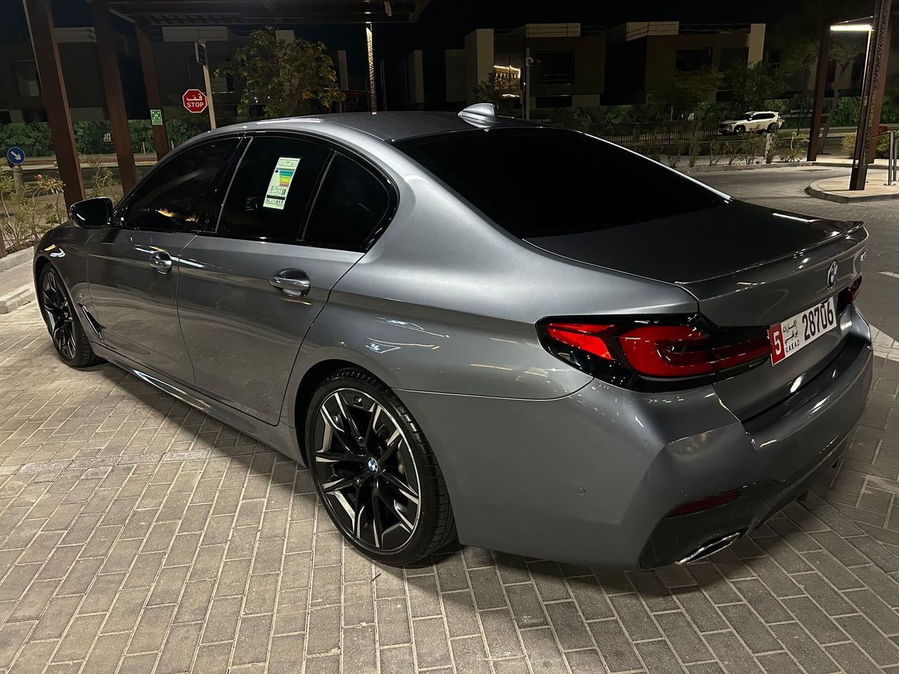 بي أم دبليو 530i LUXURY M SPORT PACKAGE