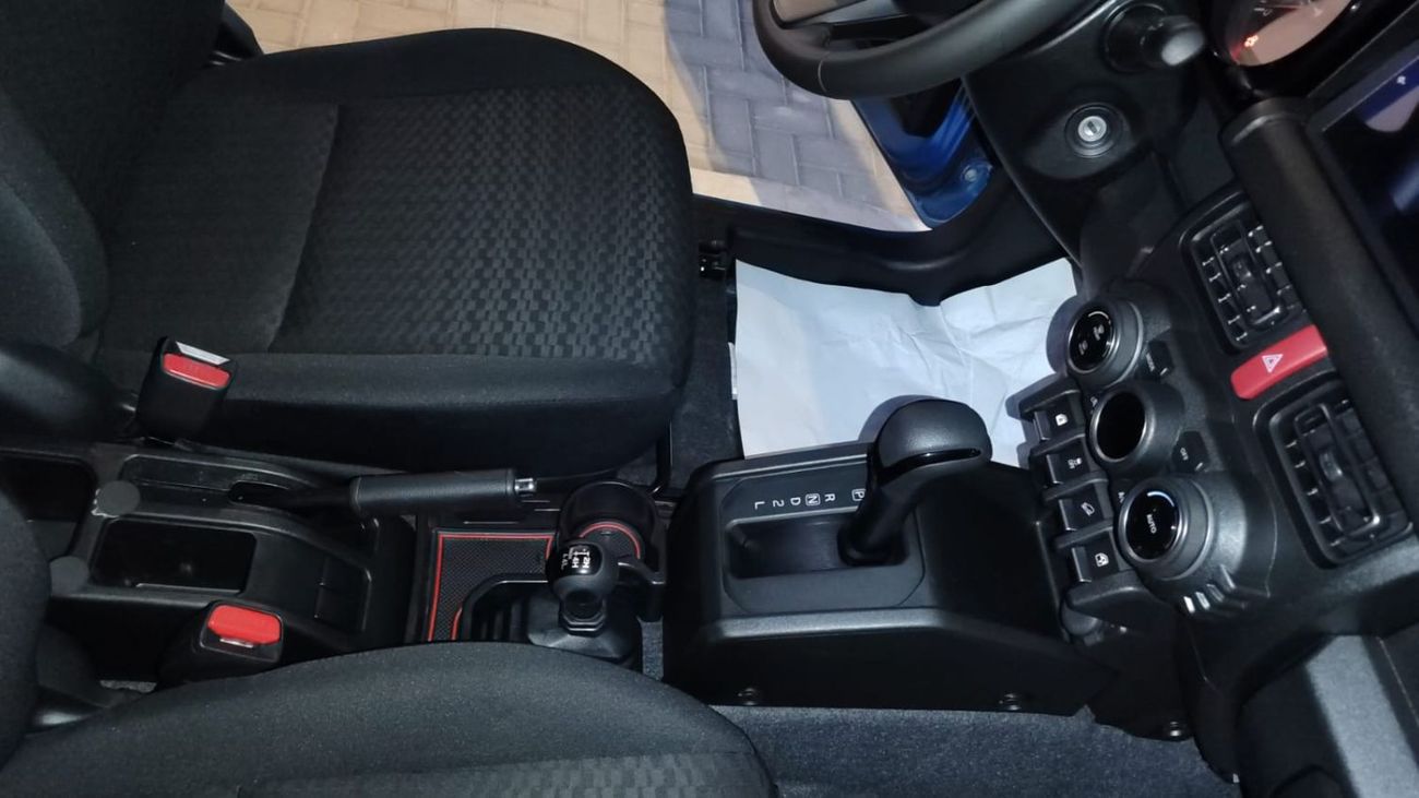 Suzuki Jimny GLX Full Option very clean car