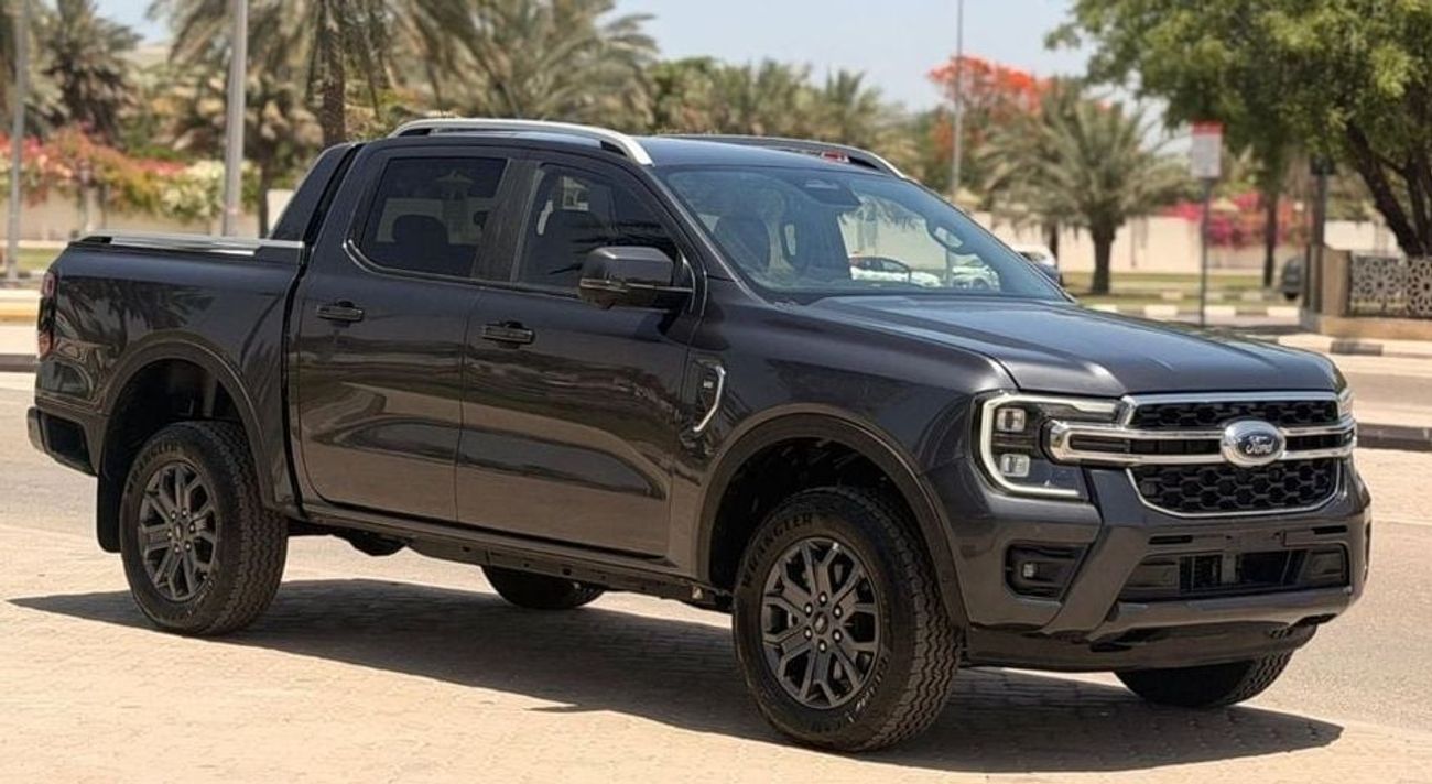 فورد رانجر 3.0L V6 Turbo Diesel Engine 4WD Automatic Gear 360° Camera 5 Seats 4 Doors