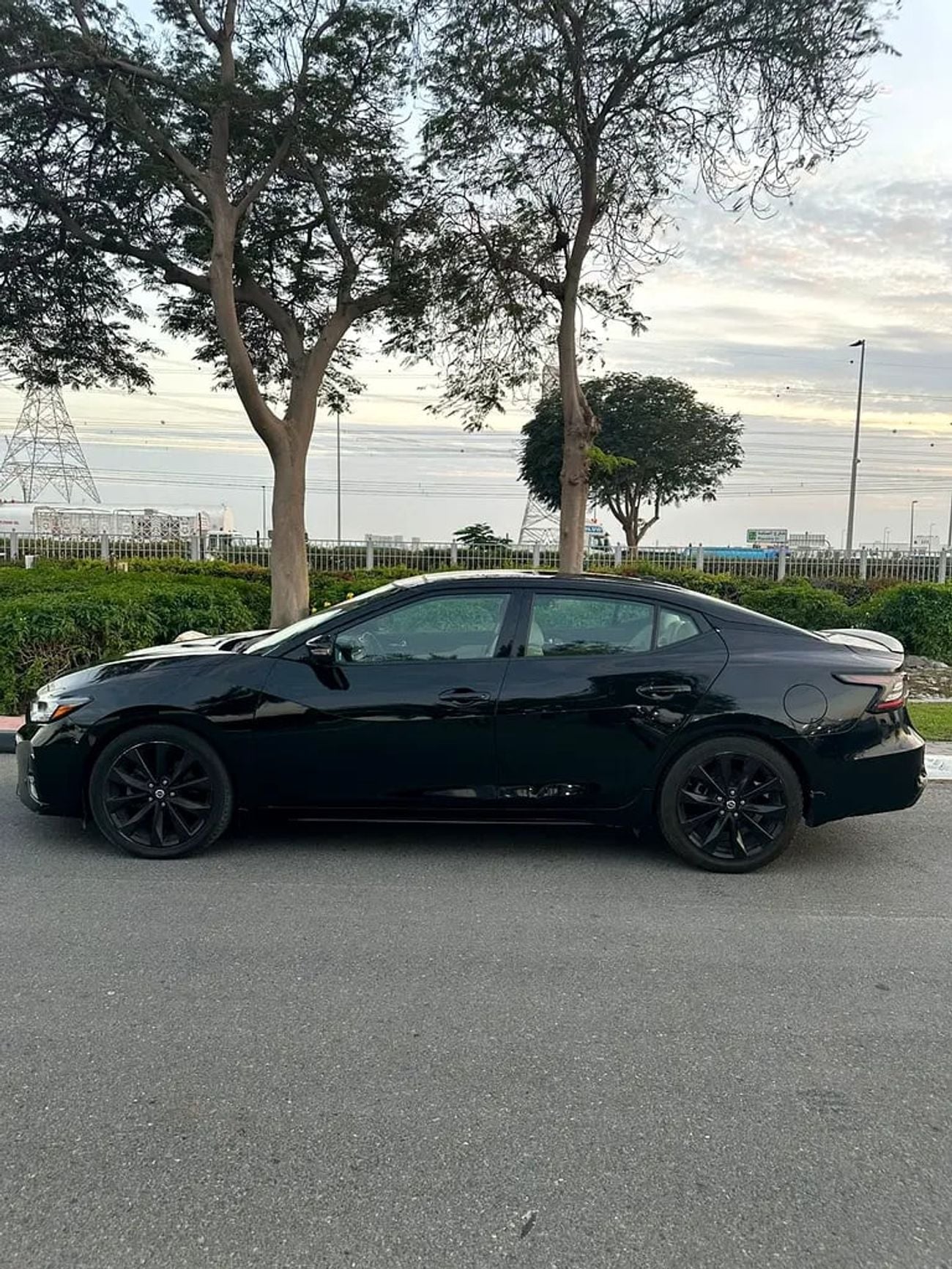 نيسان ماكسيما إس آر FULL OPTION GCC SPECS SINGLE OWNER ORIGINAL PAINT