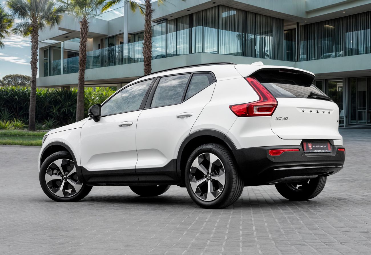 فولفو XC 40 B4 ULTIMATE DARK XC40 B4 Ultimate Dark | 1,861 P.M | 0% Downpayment | UNDER WARRANTY