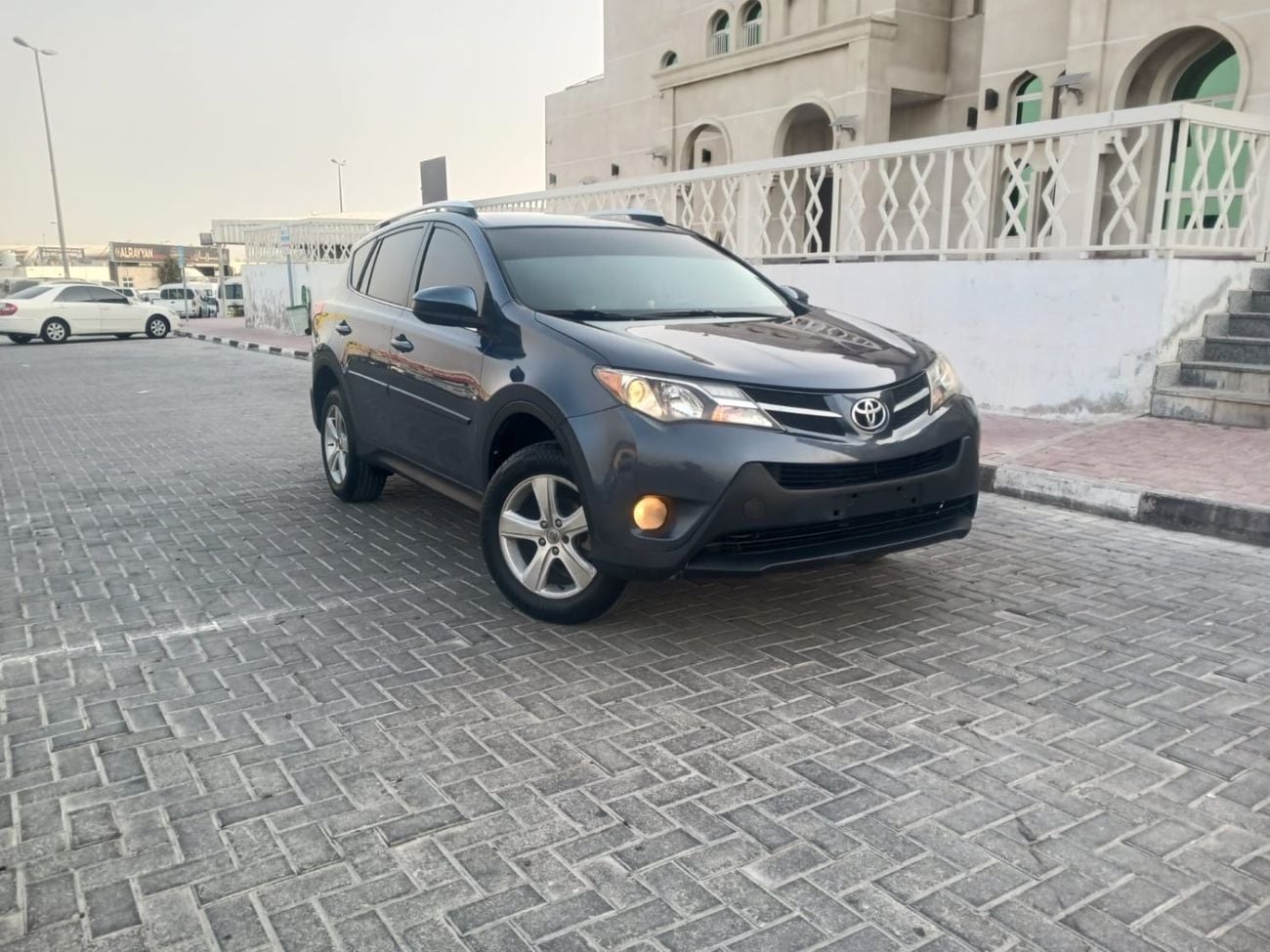 Toyota RAV4 2014