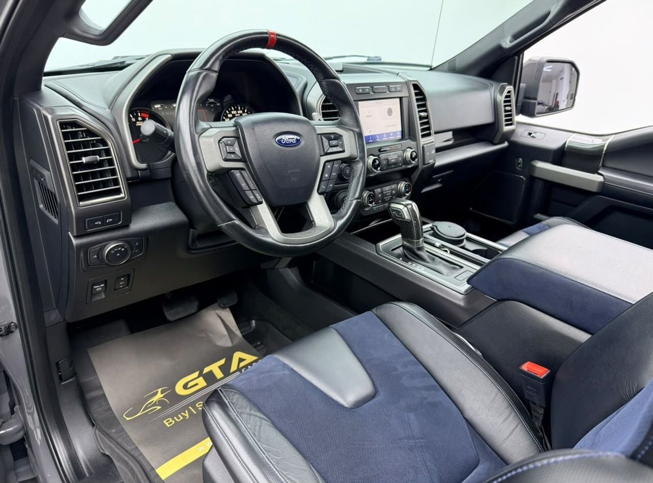 Ford F-150 RAPTOR CREW CAB MID 2020 Ford F150 Raptor, Warranty, Full Service History, Carbon Fiber Interior, Fully Loaded, GCC