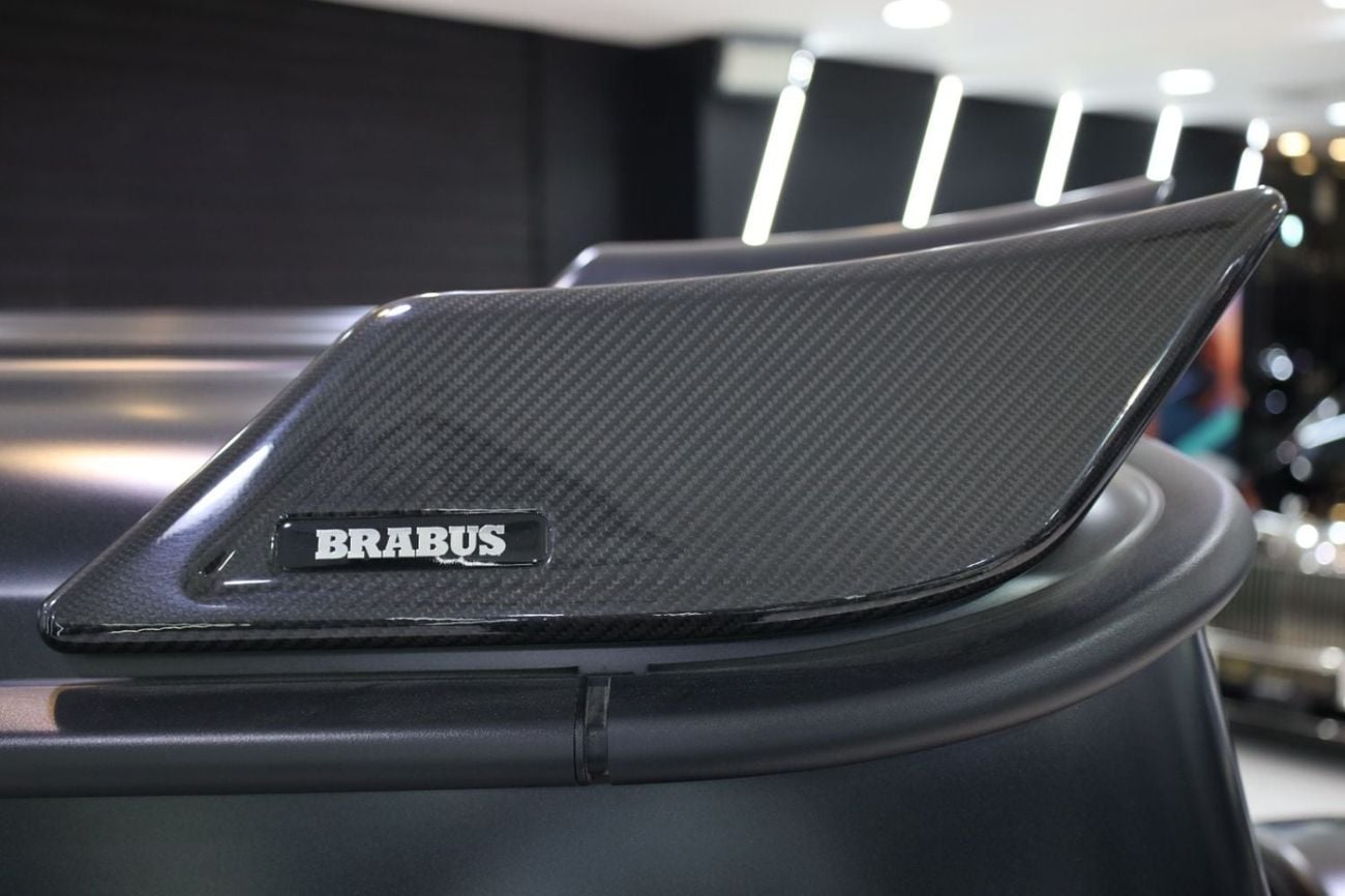 مرسيدس بنز G 63 AMG BRABUS G800 برابوس الأصلية، مصنوعة بالكامل من ألياف الكربون، مزودة بشاشات خلفية، وعتبات جانبية قابلة للسحب!
