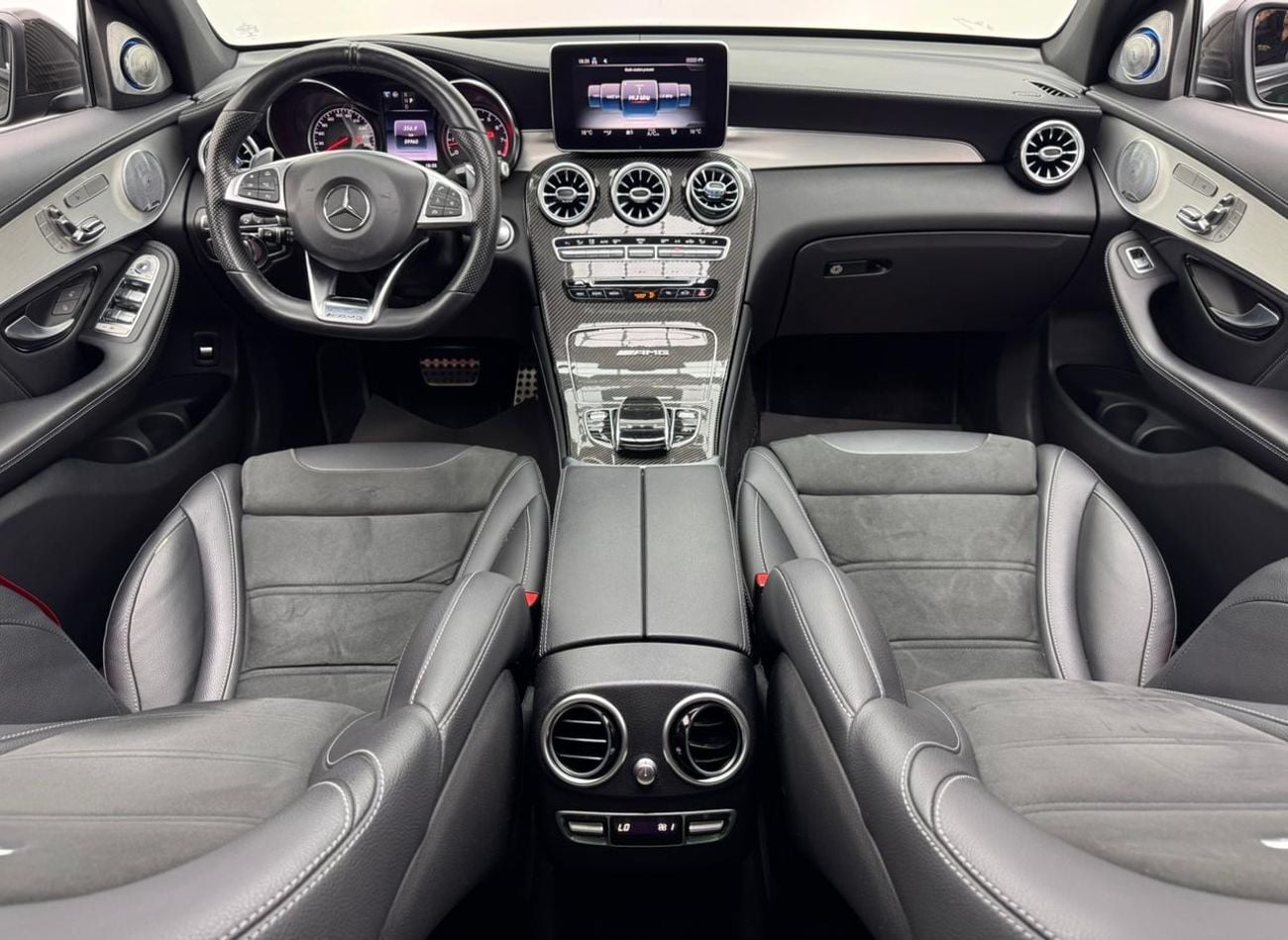 مرسيدس بنز GLC 63 AMG S 2018 Mercedes-Bez GLC63 Full Service History, Excellent Condition