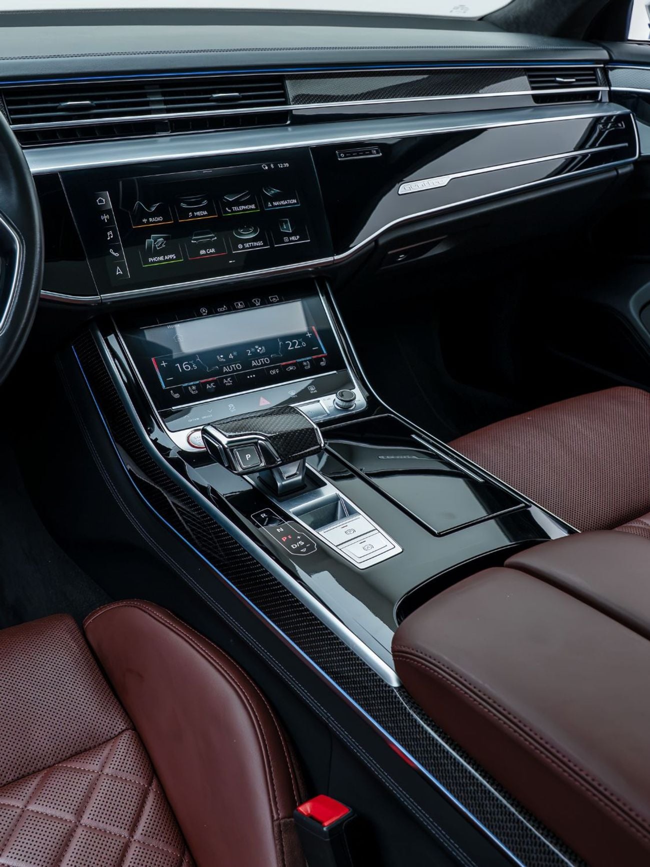 Audi S8 4.0 TFSI quattro
