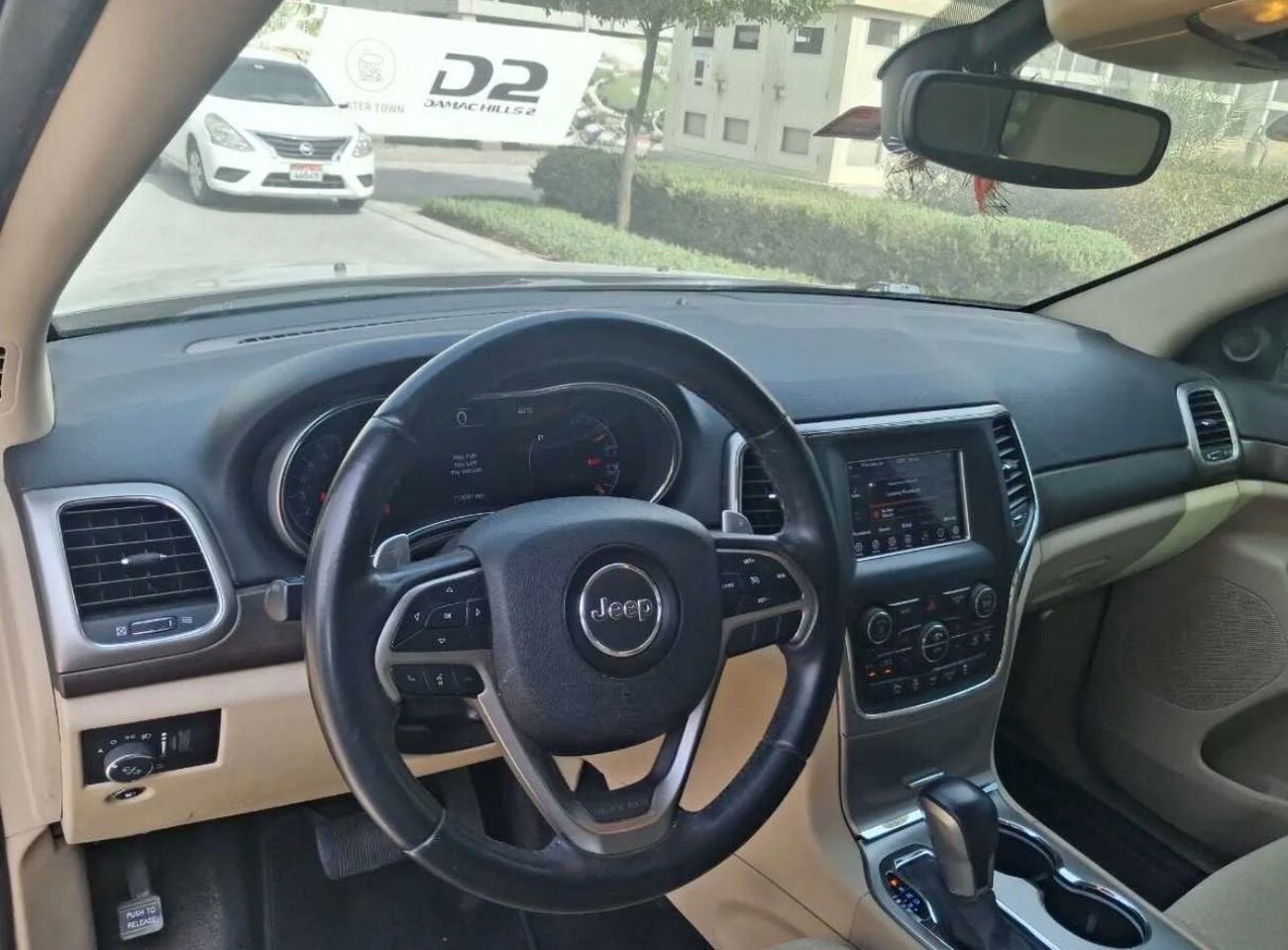 Jeep Grand Cherokee LAREDO