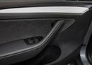 Tesla Model Y PERFORMANCE Dual Motor AWD • Warranty • GCC Spec