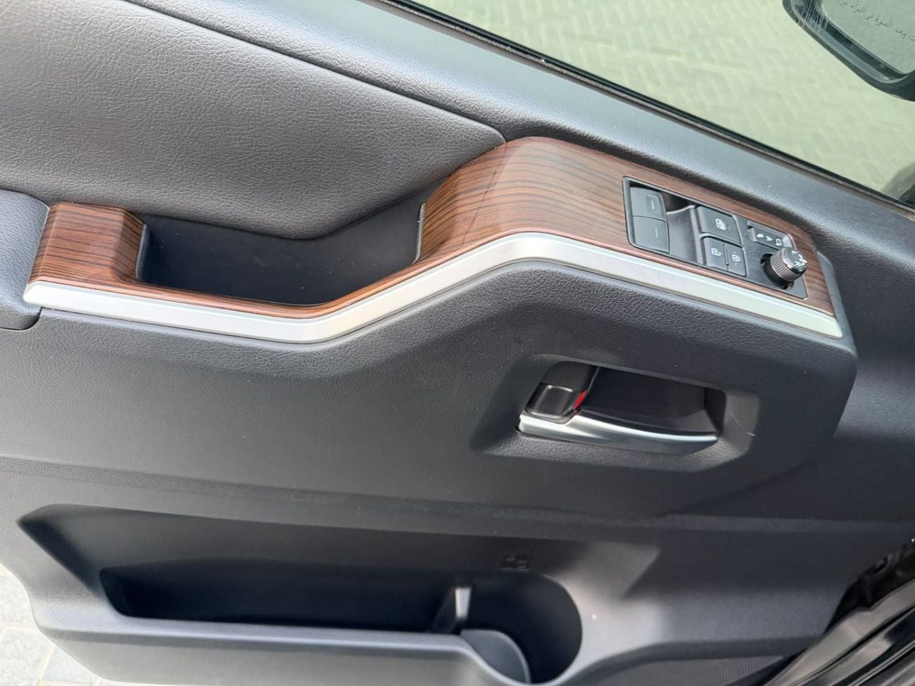 Toyota Granvia PREMIUM