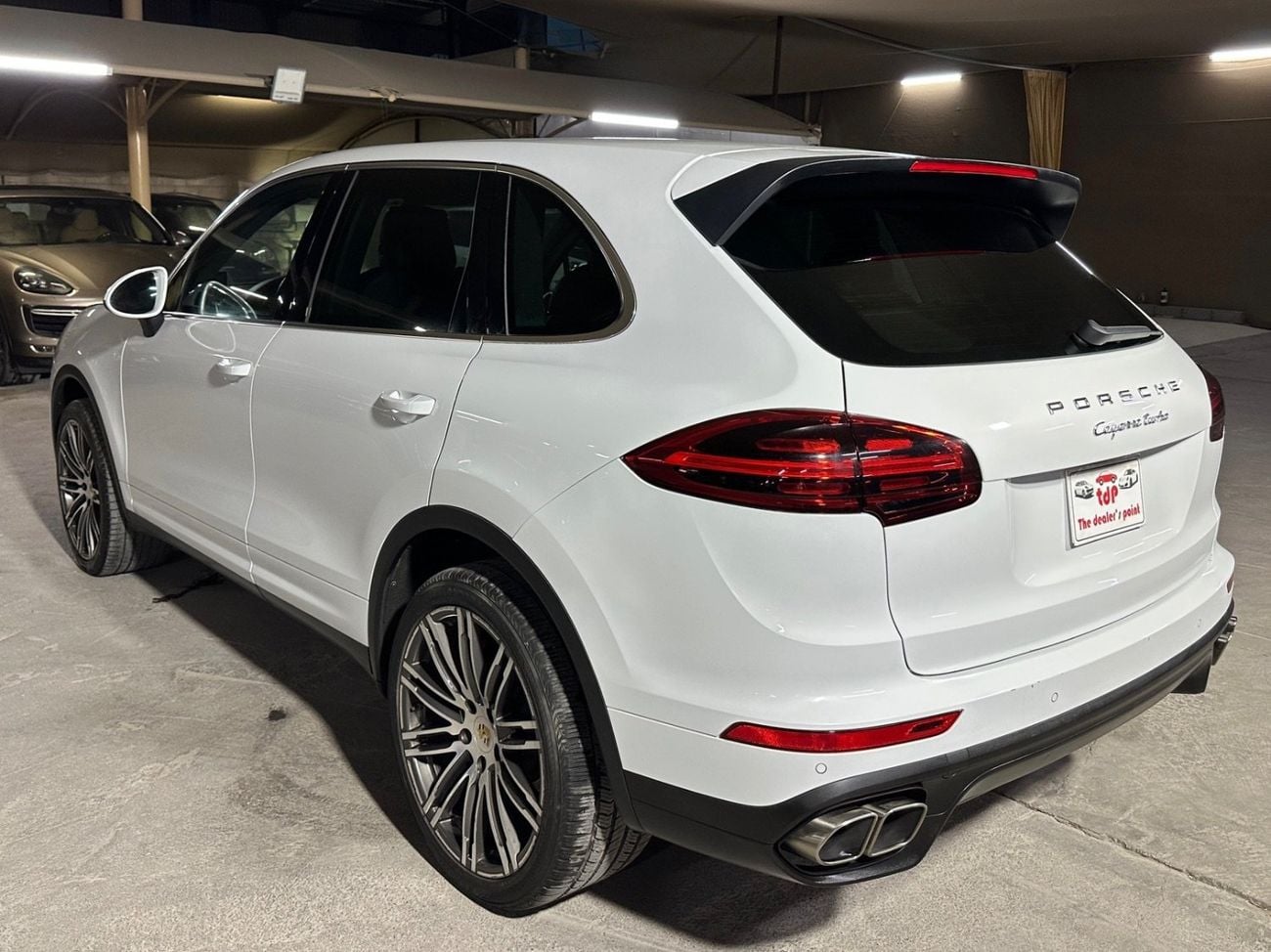 Porsche Cayenne TURBO PORSCHE CAYENNE TURBO 2016 | FULL SERVICE HISTORY | TWO KEYS | VERY LOW MILEAGE!