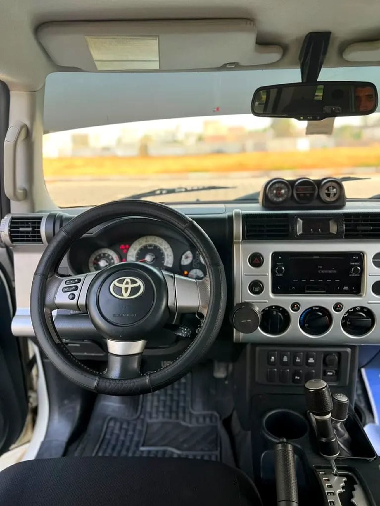 تويوتا إف جي كروزر بيس Well Maintained | GCC Specs | Off-Road Ready