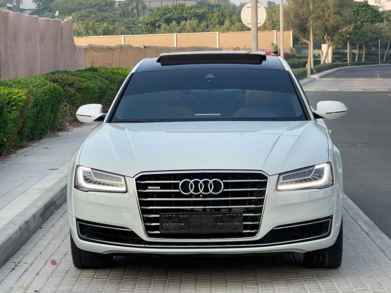 Audi A8 L 50 TFSI