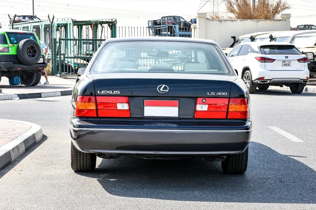 Lexus LS350 LS400 - SUPER CLEAN - ONLY 89,000 KM