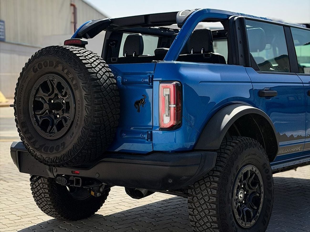 Ford Bronco WILDTRAK 2.7L (5 Seater) In RIGHT HAND DRIVE (EXPORT ONLY)