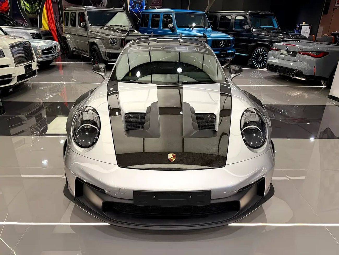 Porsche 911 GT3RS (992) Weissach Package brand