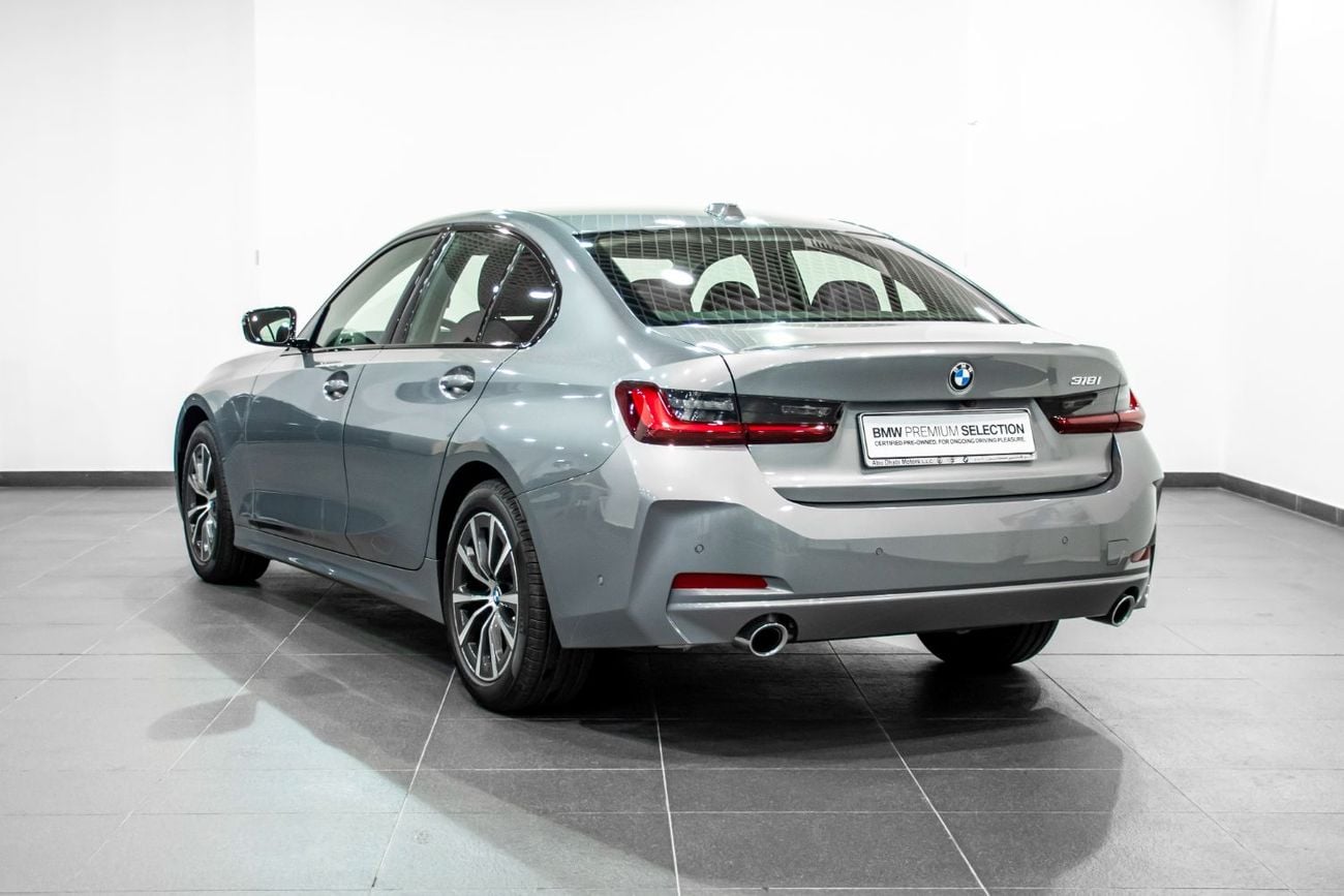 BMW 318i PURE