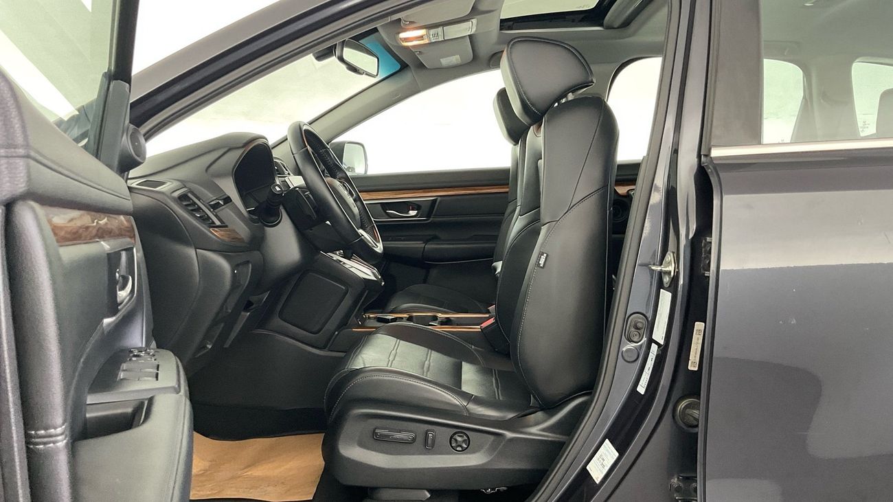 Honda CR-V TOURING | Guaranteed Warranty | 0 Down Payment