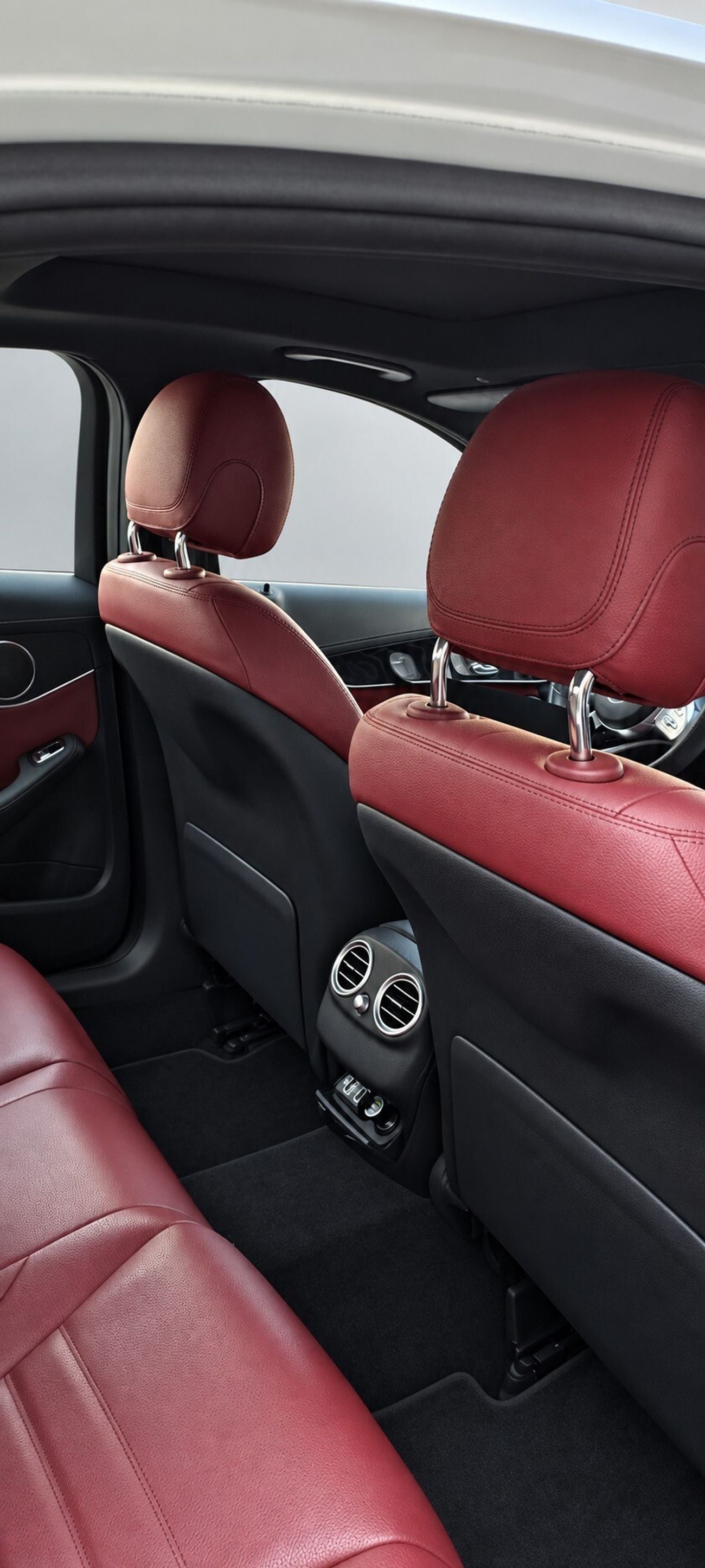 مرسيدس بنز C 200 إيه إم جي AMG