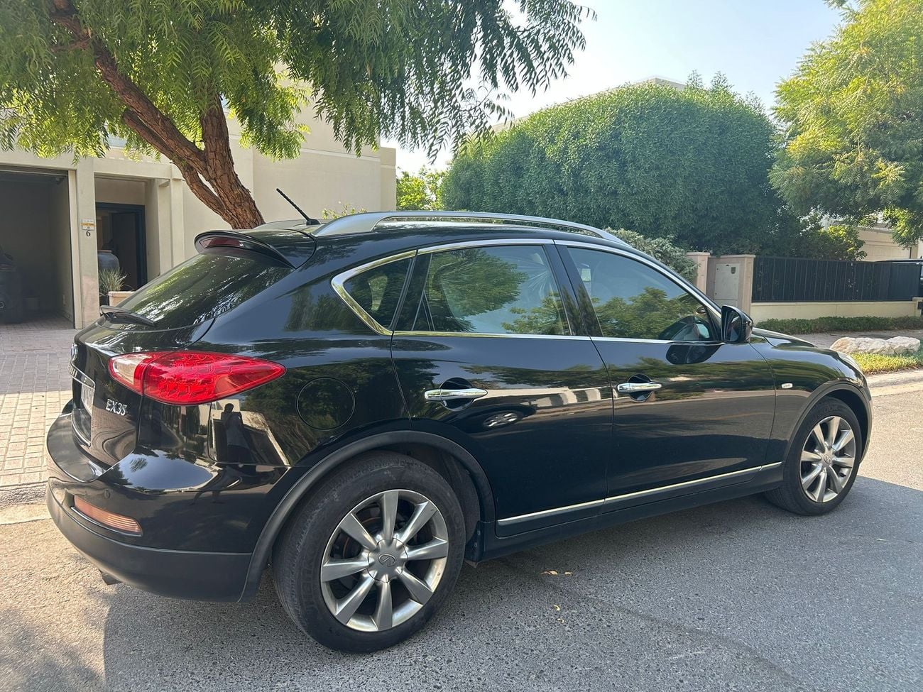 Infiniti EX35 LUXURY
