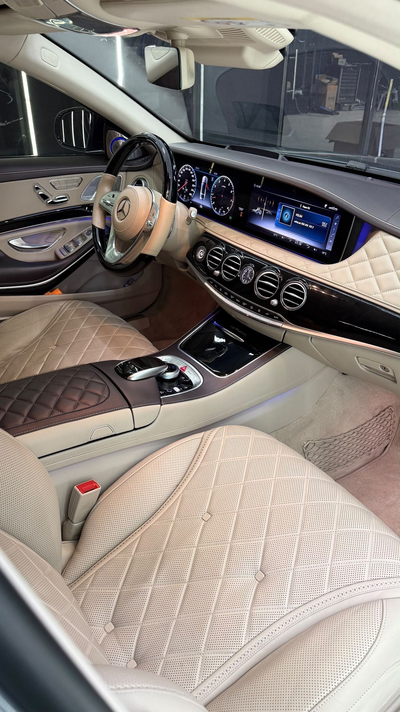 مرسيدس مايباخ S650 مايباخ Mercedes-Maybach S 650 | Fully Loaded | One Owner | Gargash Service History