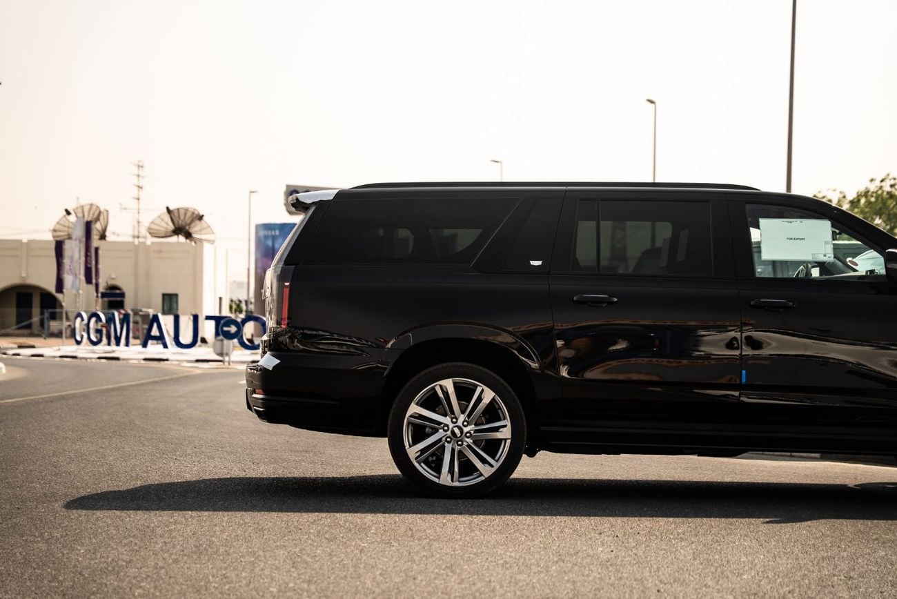 كاديلاك إسكاليد ESV بريميوم لاكجوري بلاتينيوم Executive American Specs 2026 Brand New