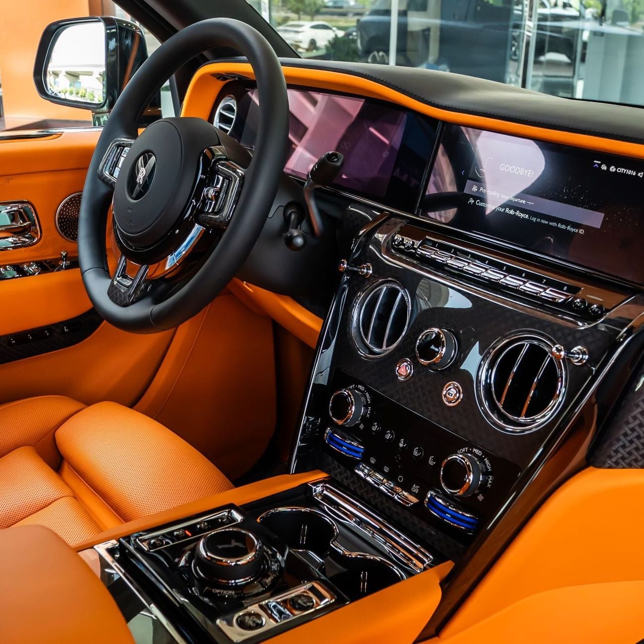Rolls Royce Cullinan BLACK BADGE