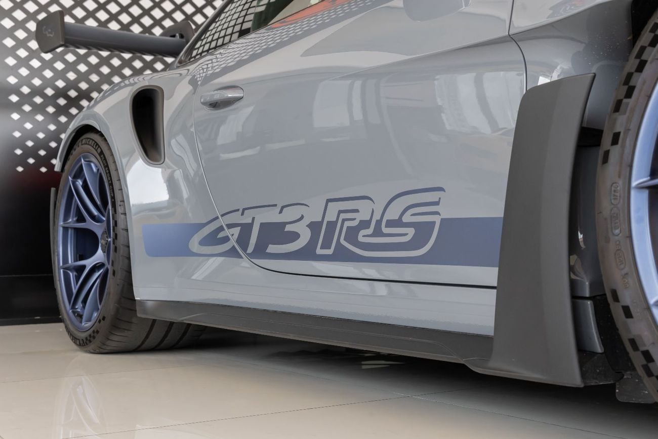 بورش 911 GT3RS بورش 911 جي تي 3 آر إس | 2025 | باقة فايساخ | ناردو جراي | 518 حصان