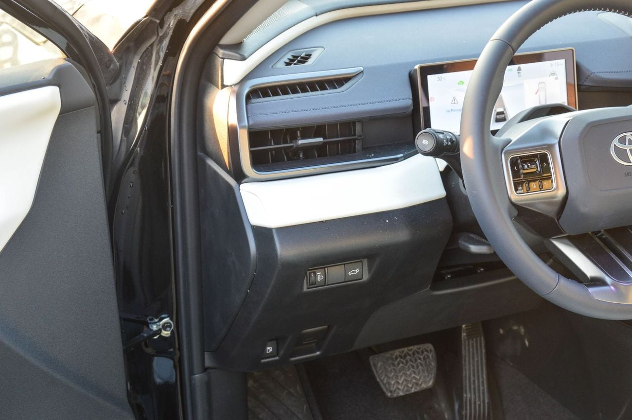 Toyota RAV4 LUXURY HEV 2.0L FWD HYBRID SUV 2026