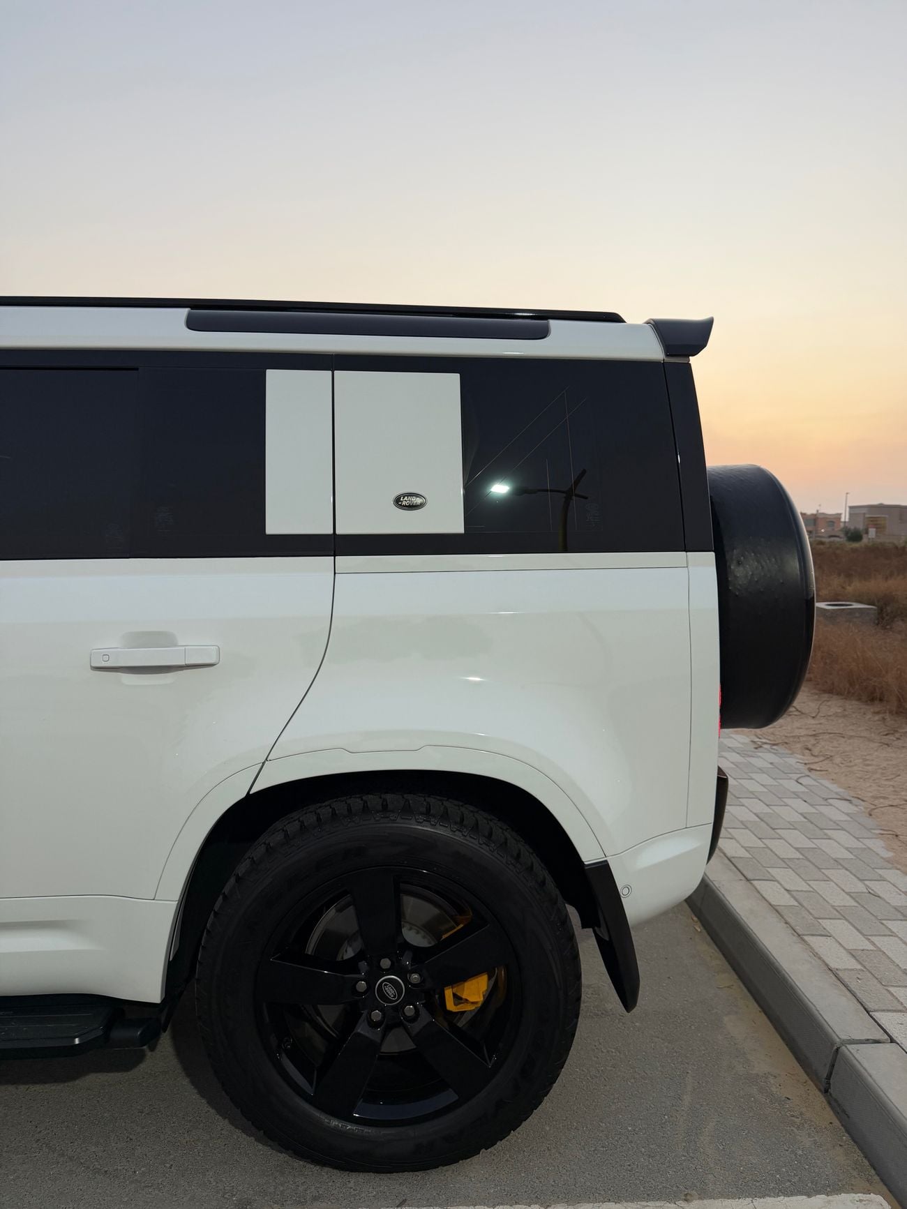 Land Rover Defender 110 HSE P400